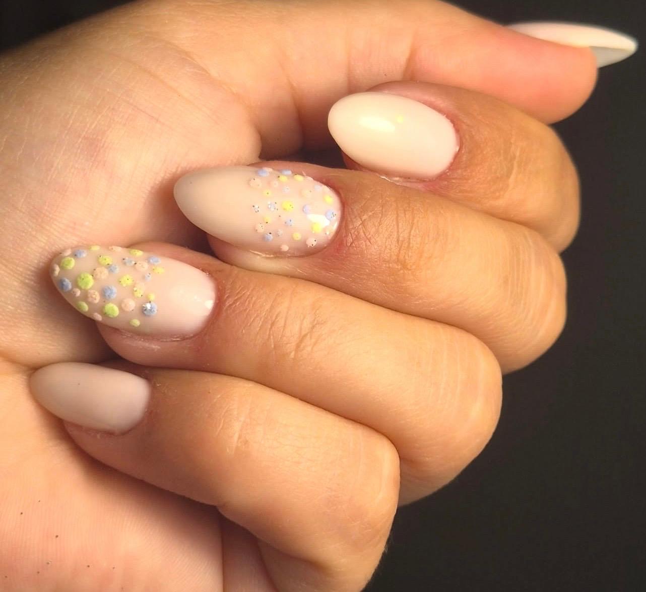 Confettis Nude
